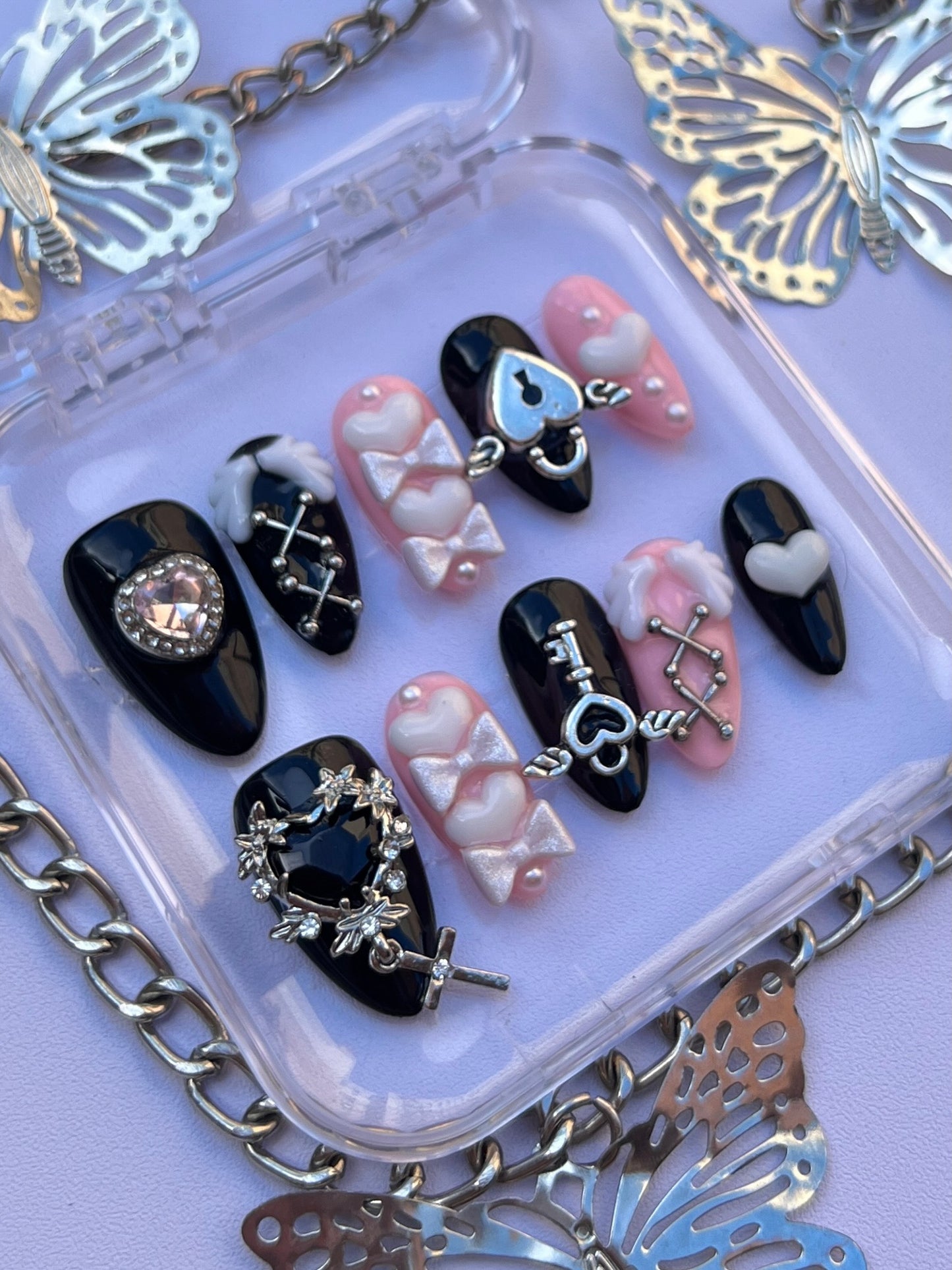 Locked in Love - Mia World Handmade Press-On Nail Set