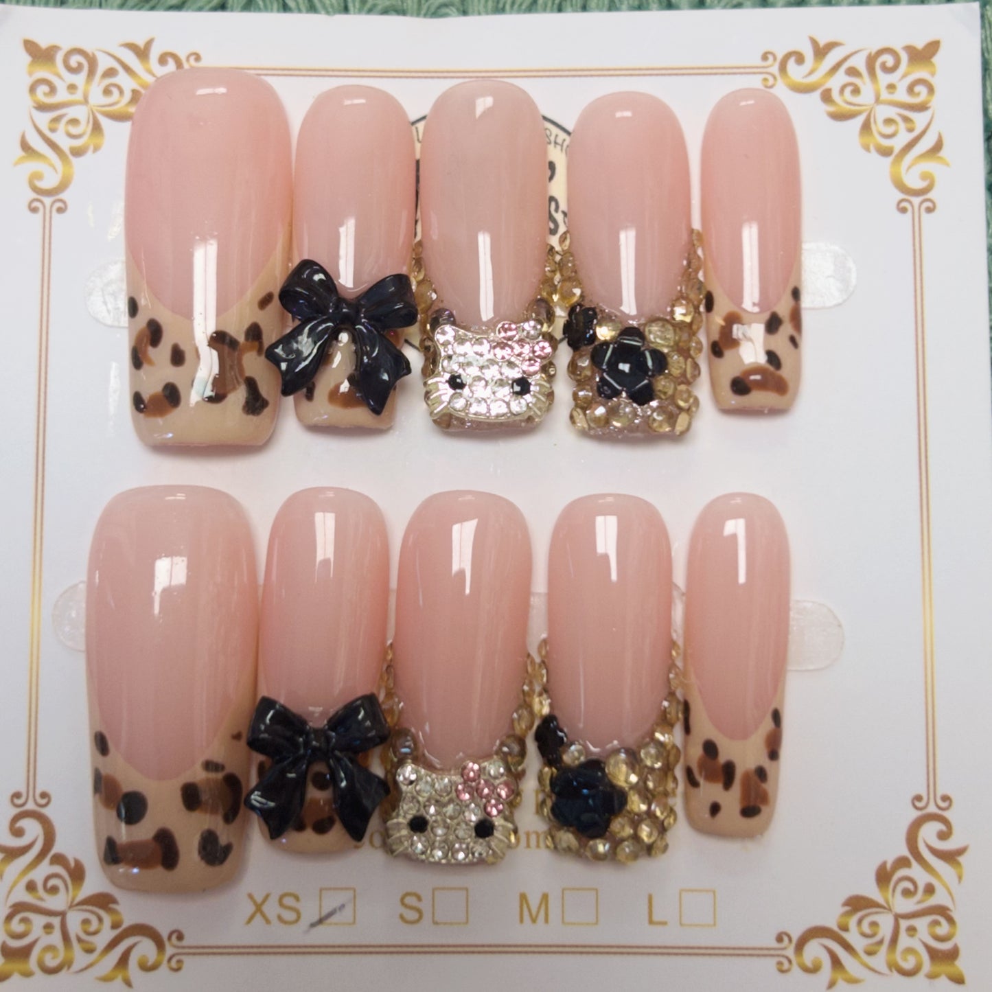 Kitty Leopard Glam