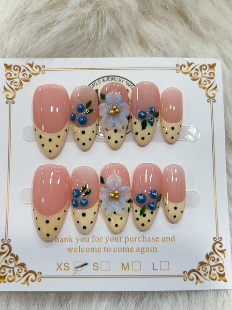 Strawberry Garden handmade press-on nails - image 1